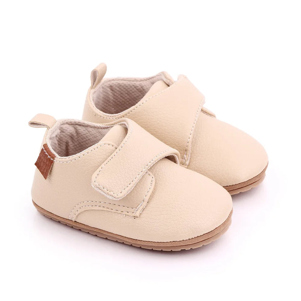 Newborn Baby Shoes Baby Boy Girl Shoes Classic Leather Rubber Sole Anti-slip Toddler First Walkers Infant Girl Shoes Moccasins