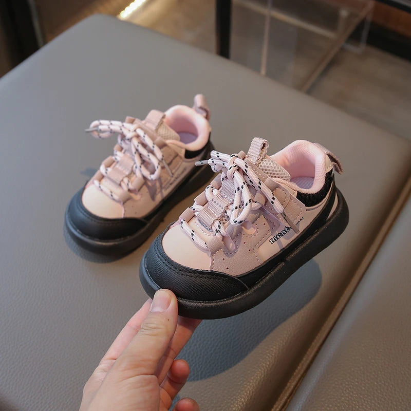 Baby Kids walking shoes 2025 Spring New girls' fashionable casual shoes  board shoes soft sole anti slip breathable sports shoes