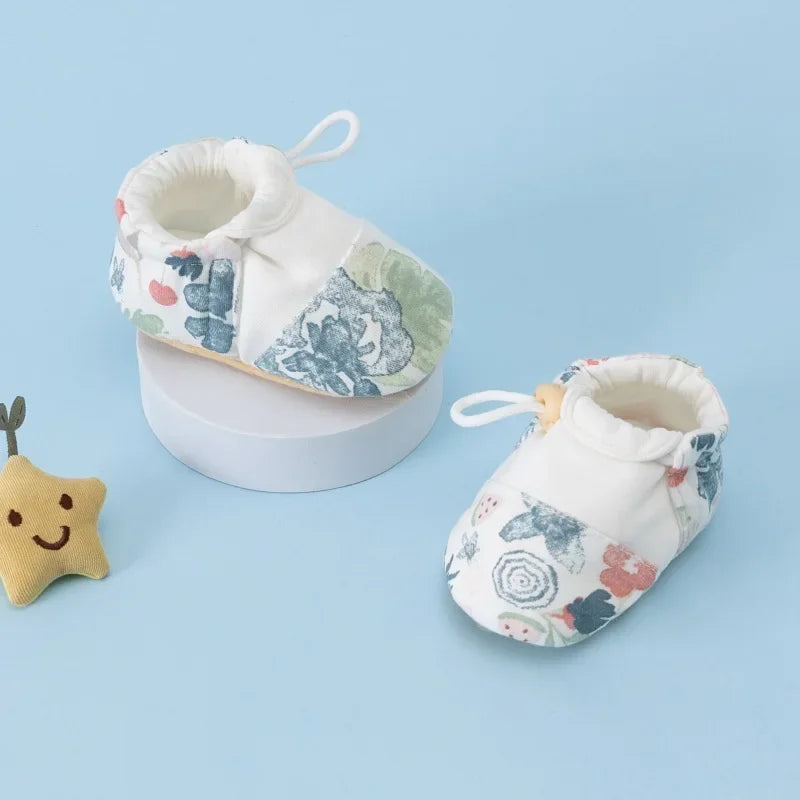 Baby Shoe Designer Antiskid Soft Soled Toddler Shoes for Newborn Baby Lovely Barefoot Shoes Kids Baby Girl Casual Shoes Zapatos
