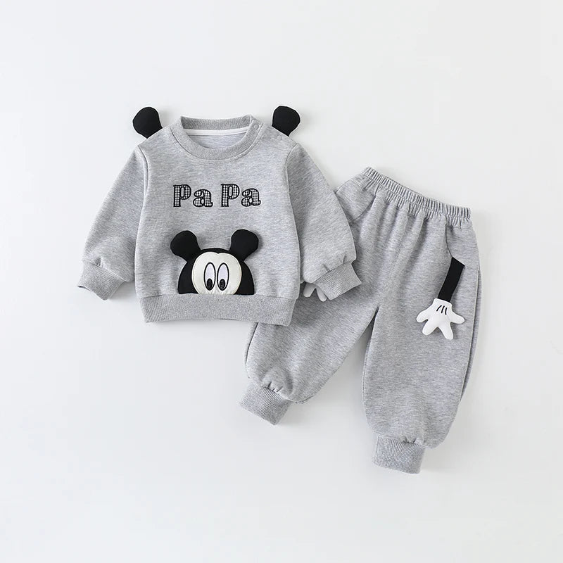 Baby Clothes for Boys and Girls, Autumn Crawling Clothes, Cute and Stylish Suits, Long-Sleeved Clothes for Going Out, Spring and Autumn Clothes, Two Pieces