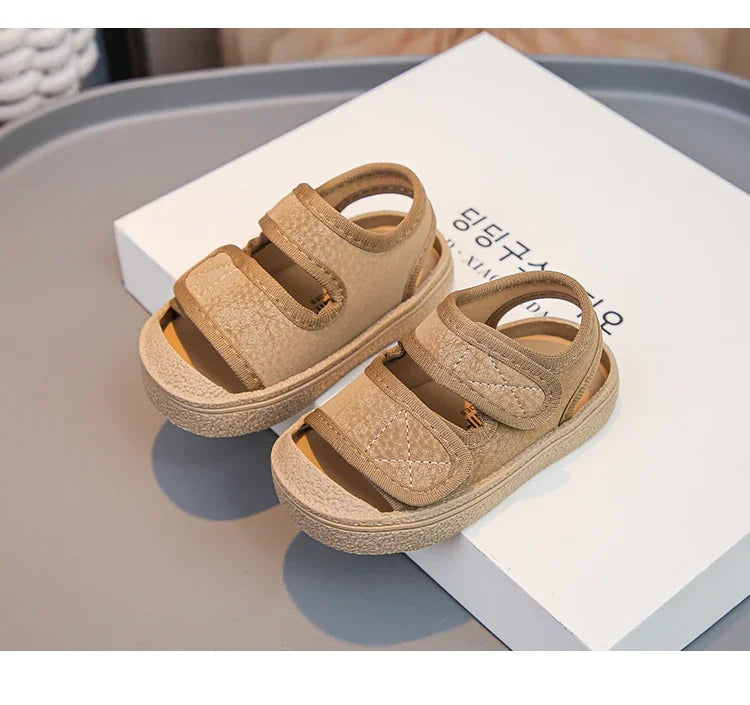 Baby Walking Shoes Toes Capped Soft Sole Boys Girls Casual Shoes Non-slip Retro 2025 Summer New Kids Beach Shoes Comfortable