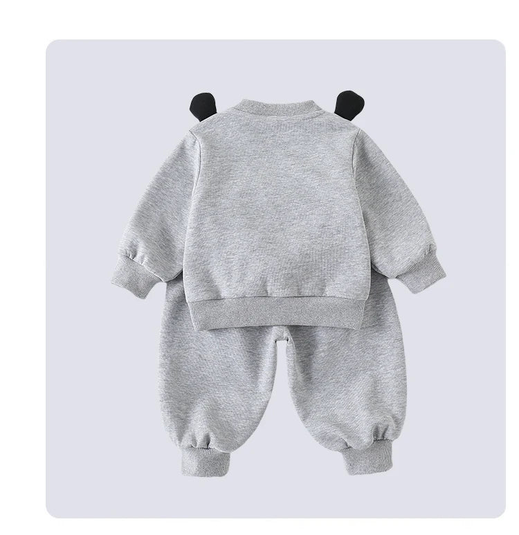 Baby Clothes for Boys and Girls, Autumn Crawling Clothes, Cute and Stylish Suits, Long-Sleeved Clothes for Going Out, Spring and Autumn Clothes, Two Pieces